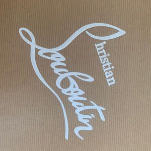 Private number 120 patent rose color. Brand new , never worn.